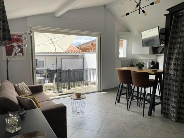 Charmant Studio Pouvant Accueillir 4 Personnes Appartement Anglet Buitenkant foto